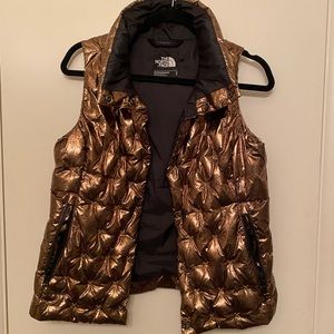NORTHFACE HOLLADOWN METALLIC VEST